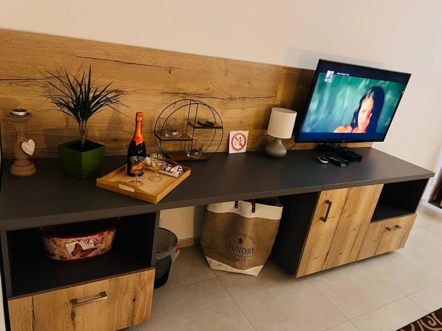 Sparrow Apartmens - Vrabcia Ulica 9, 科希策 外观 照片