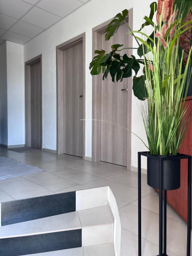 Sparrow Apartmens - Vrabcia Ulica 9, 科希策 外观 照片